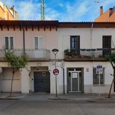 Habitatge unifamiliar al carrer Verge de la Salut, 5-7