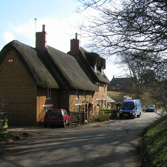 107, Upper Harlestone