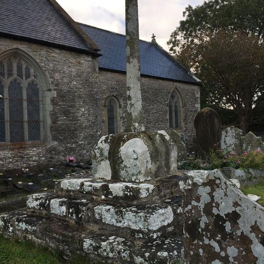 Churchyard Cross in St David's churchyard