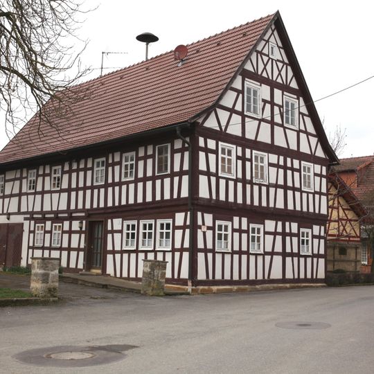 Baudenkmal D-4-73-132-2 in Großheirath im Ortsteil Großheirath