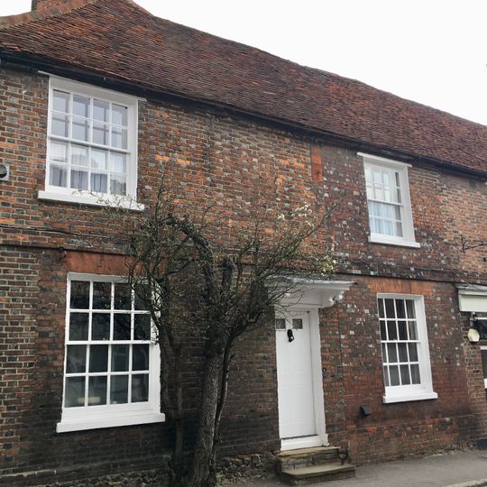 The Pears  Victoria Wine