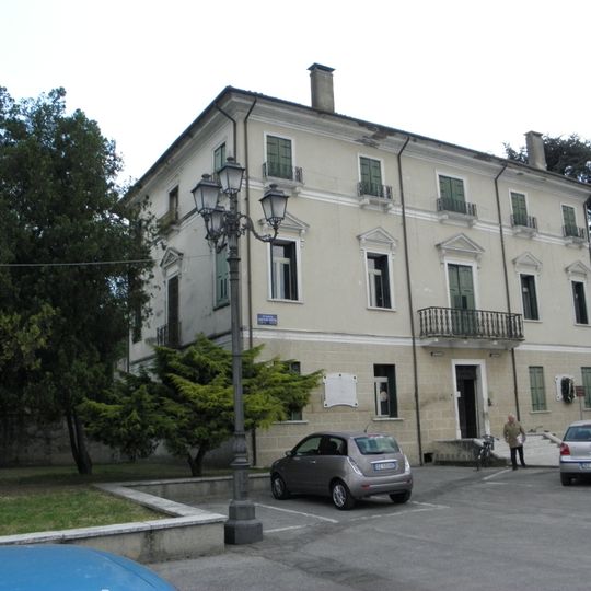 Villa Trebbi