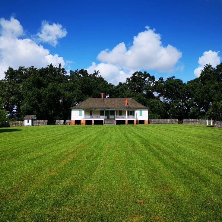 Magnolia Mound Plantation