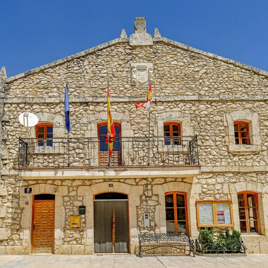 Casa consistorial de Tubilla del Lago