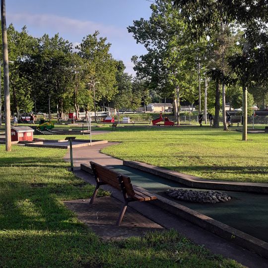 Kish park beach access