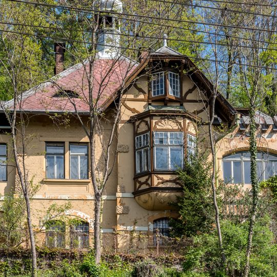 Villa, Katharinenheim