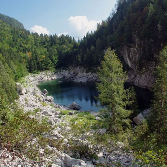 Lago Negro