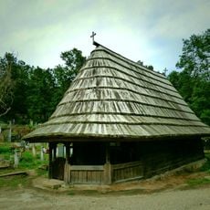 Crkva brvnara u Rači