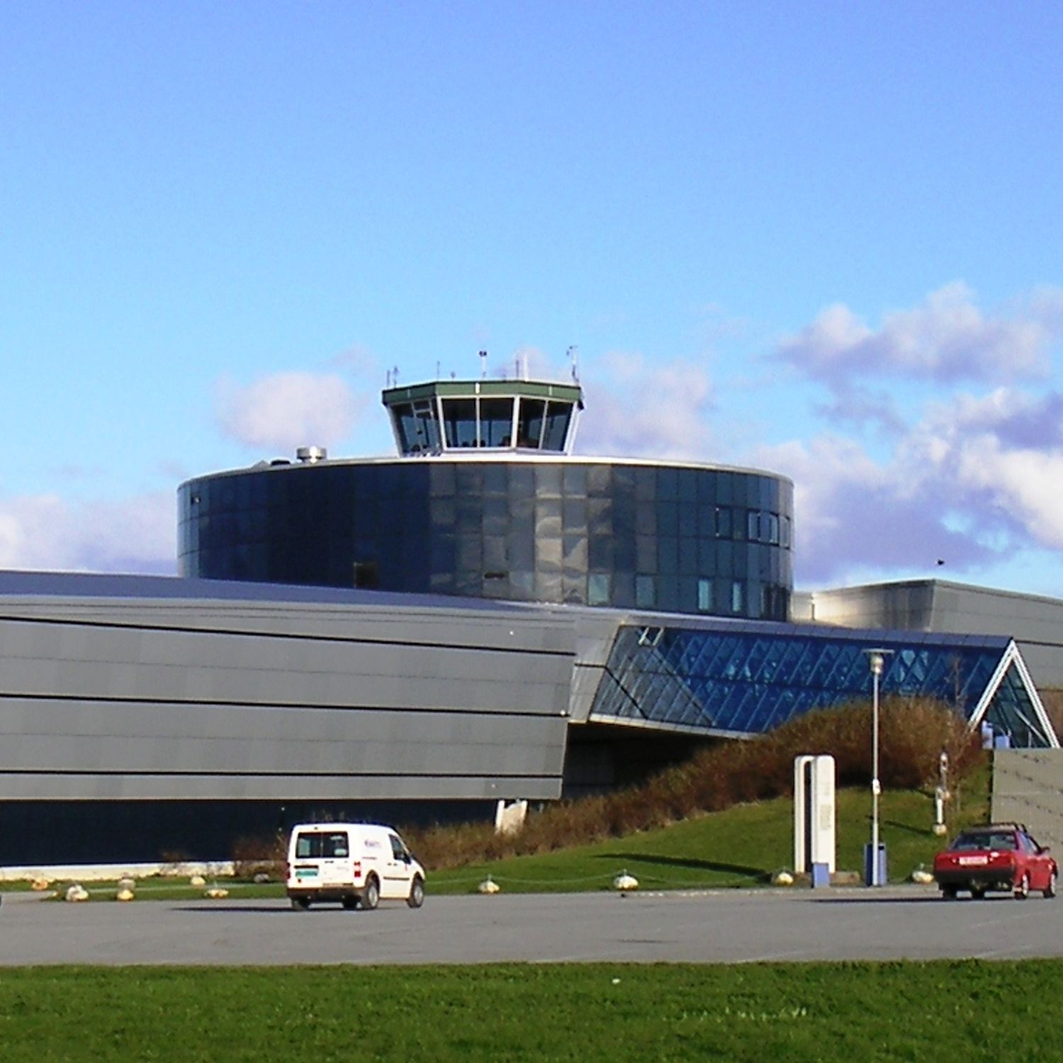 Norwegian Aviation Museum - Museo nacional de aviación en Bodø ...