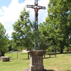 Croix de l'église de Sennecé-lès-Mâcon
