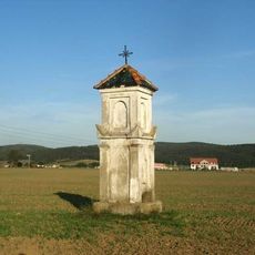 Boží muka severně od Říčan