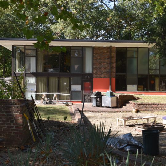 Hugh M. Garvey House