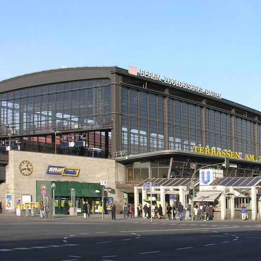 Berlin Zoologischer Garten railway station