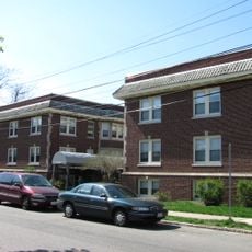 Buildings at 35–37 Richardson Avenue