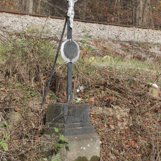 Kříž u železniční tratě u Vladislavi