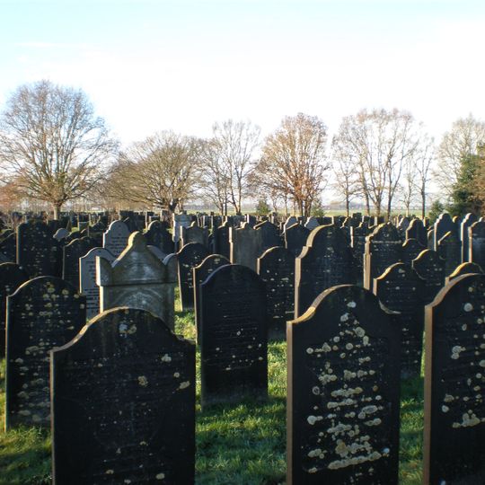 Joodse begraafplaats van Muiderberg