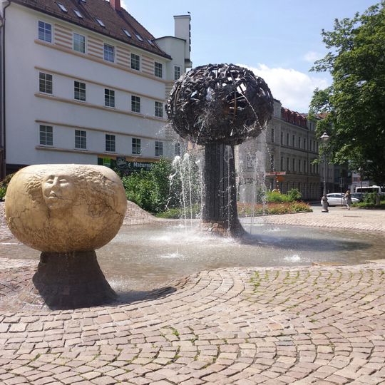 Fountain of friendship