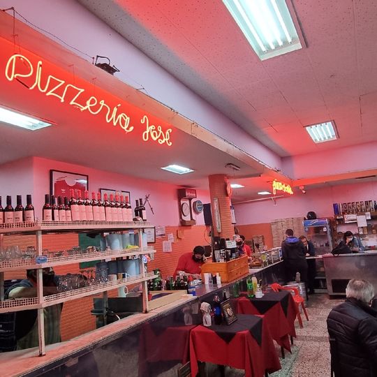 Pizzeria José