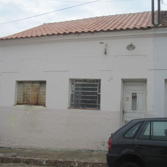 Building at Rua Gustavo Paula Leite, 70