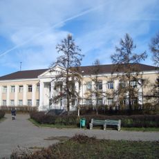 Здание бывшего реального училища (Великие Луки)