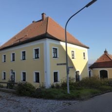 Kath. Pfarrhaus