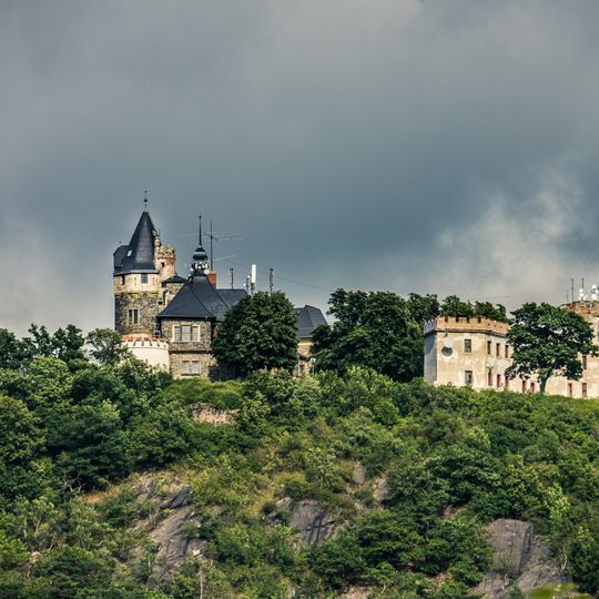 Doubravská hora Castle