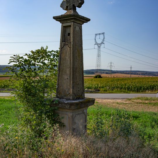 Boží muka u silnice na Brno