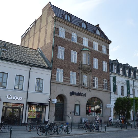 Nya Sparbankens byggnad, Lund