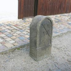 Křížový kámen u pivovaru v klášterní zahradě v České Lípě