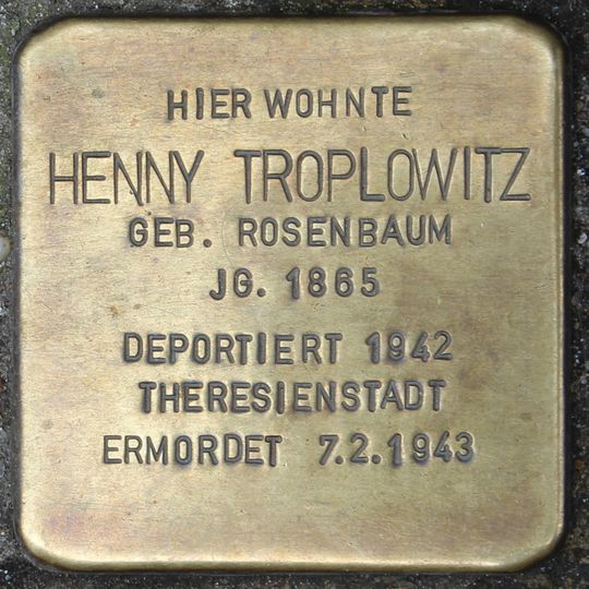 Stolperstein en memoria de Henny Troplowitz