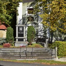 Pomník padlých v Nepomyšli