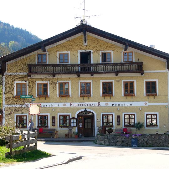 Kufsteiner Straße 10