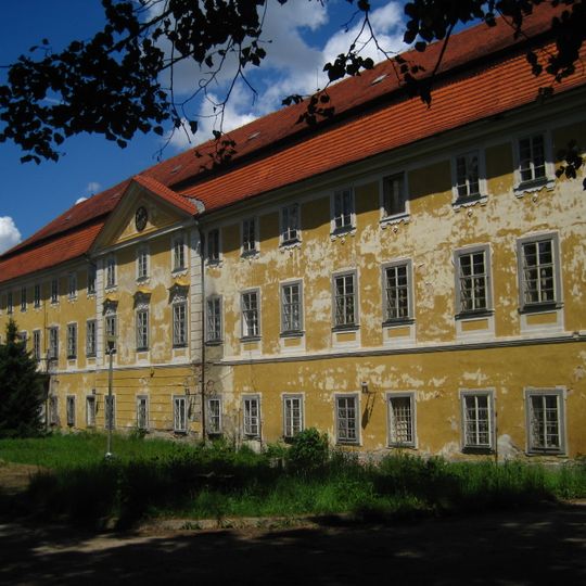 Osov Castle