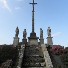 Calvaire cémétérial de Bazouges-la-Pérouse