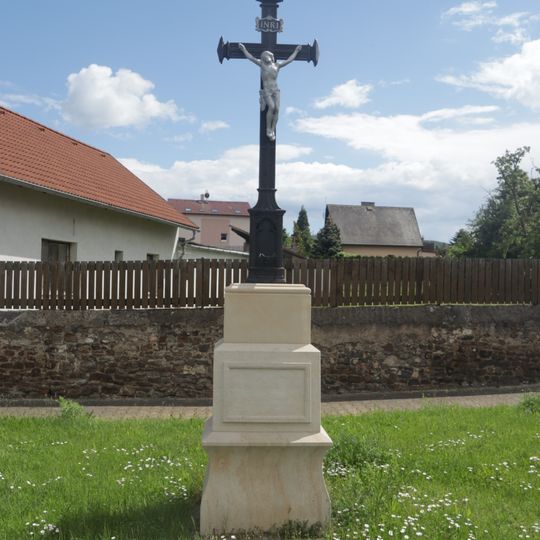 Kříž v Lipencích