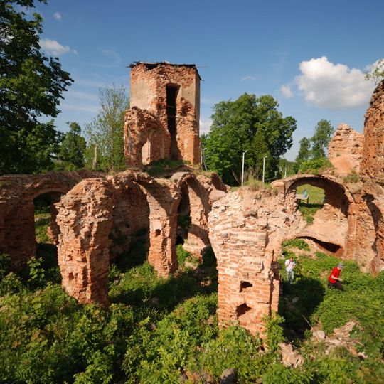 Halshany Castle