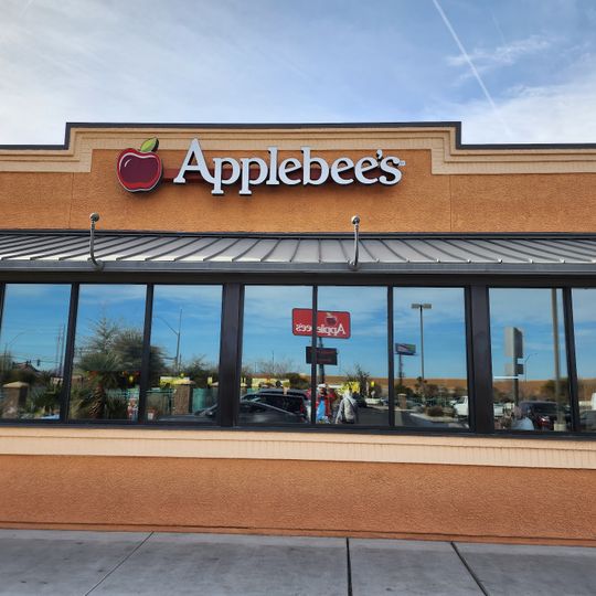 Applebee's Grill + Bar