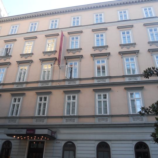 Desider-Friedmann-Platz 2