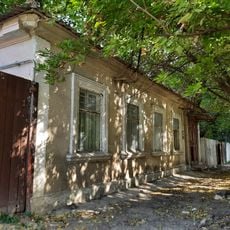 House, Alexandru cel Bun, 144