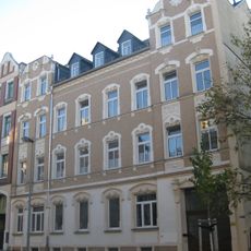 Mietshaus in geschlossener Bebauung konzipiert Kantstraße 52