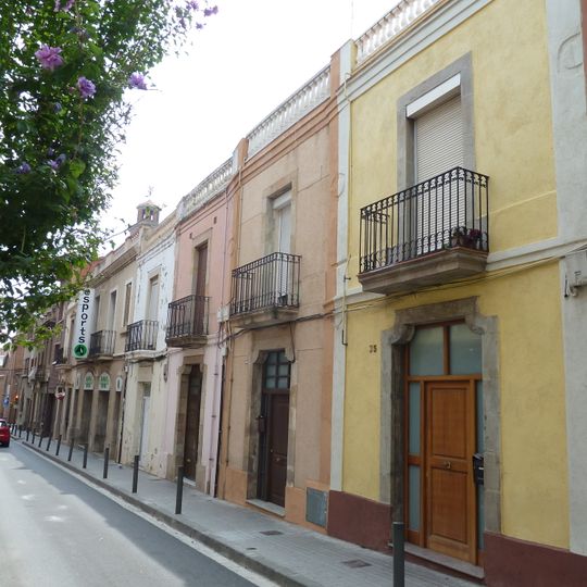 Conjunt del carrer Església, 23-35