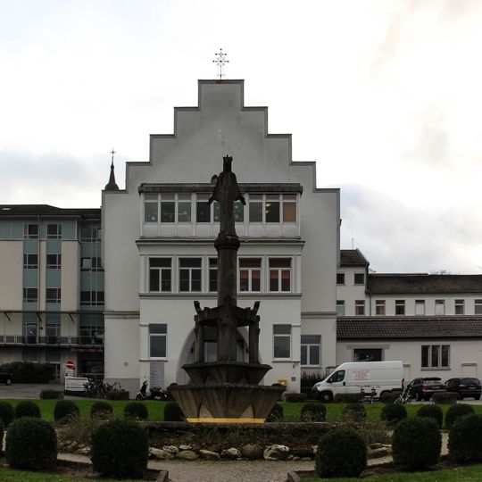 Brunnen, St. Marien-Hospital