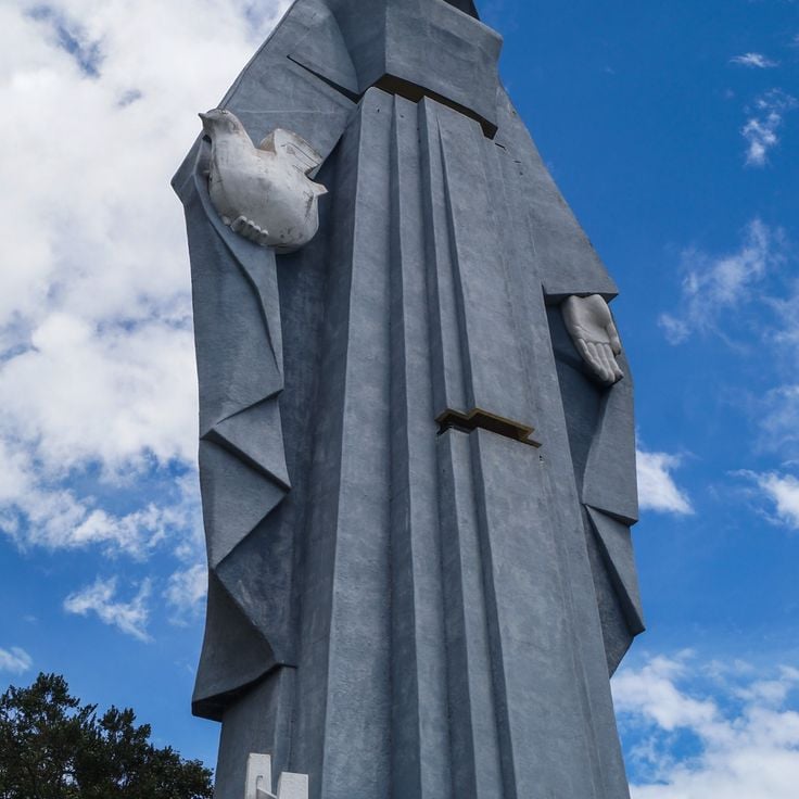 Monumentet Jomfruen av Freden