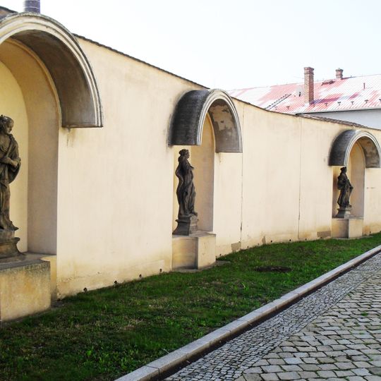 Statues of the Seven Virtues and Saint Francis of Assisi by Karl Waitzmann