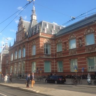 Stedelijk Museumgebouw