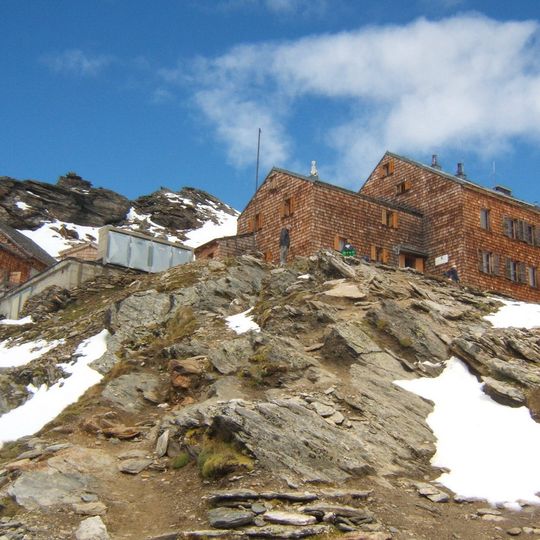 Defreggerhaus