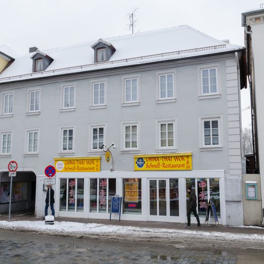 Maximilianstraße 12