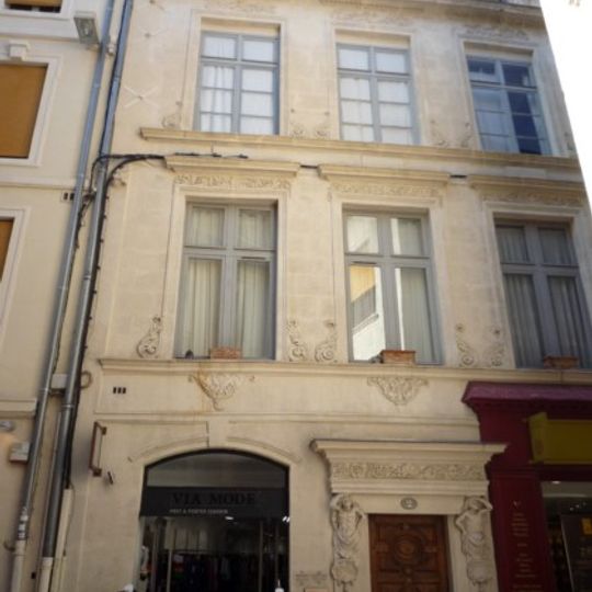 Maison des Atlantes, Nîmes