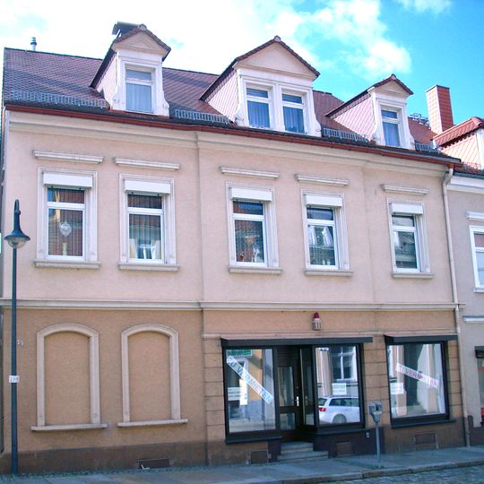 Wohnhaus in Ecklage Julius-Kühn-Platz 14
