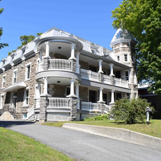 Rectory of the Très-Sainte-Trinité Parish